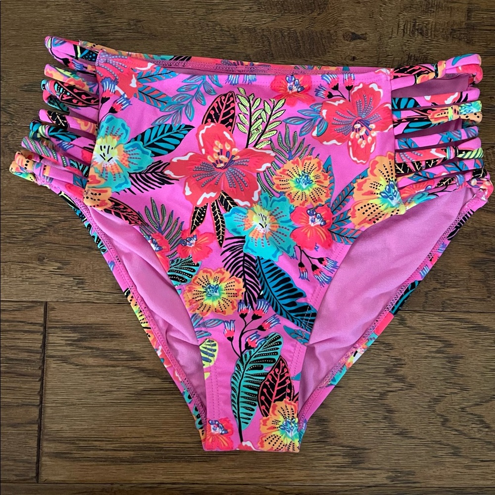 NWT xhilaration • cheeky high waist bikini bottoms